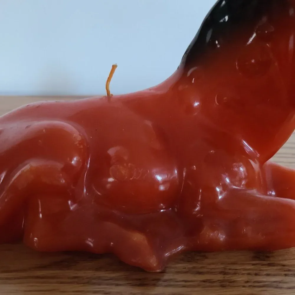 Vintage Candle Novelty Wax Candle Reclining Chestnut Quarter Horse Thoroughbred
